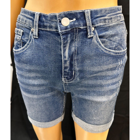 Vinizbena Shorts size m, l, blue, demin 2 front pocket, 2 back pocket, button - Picture 2 of 4